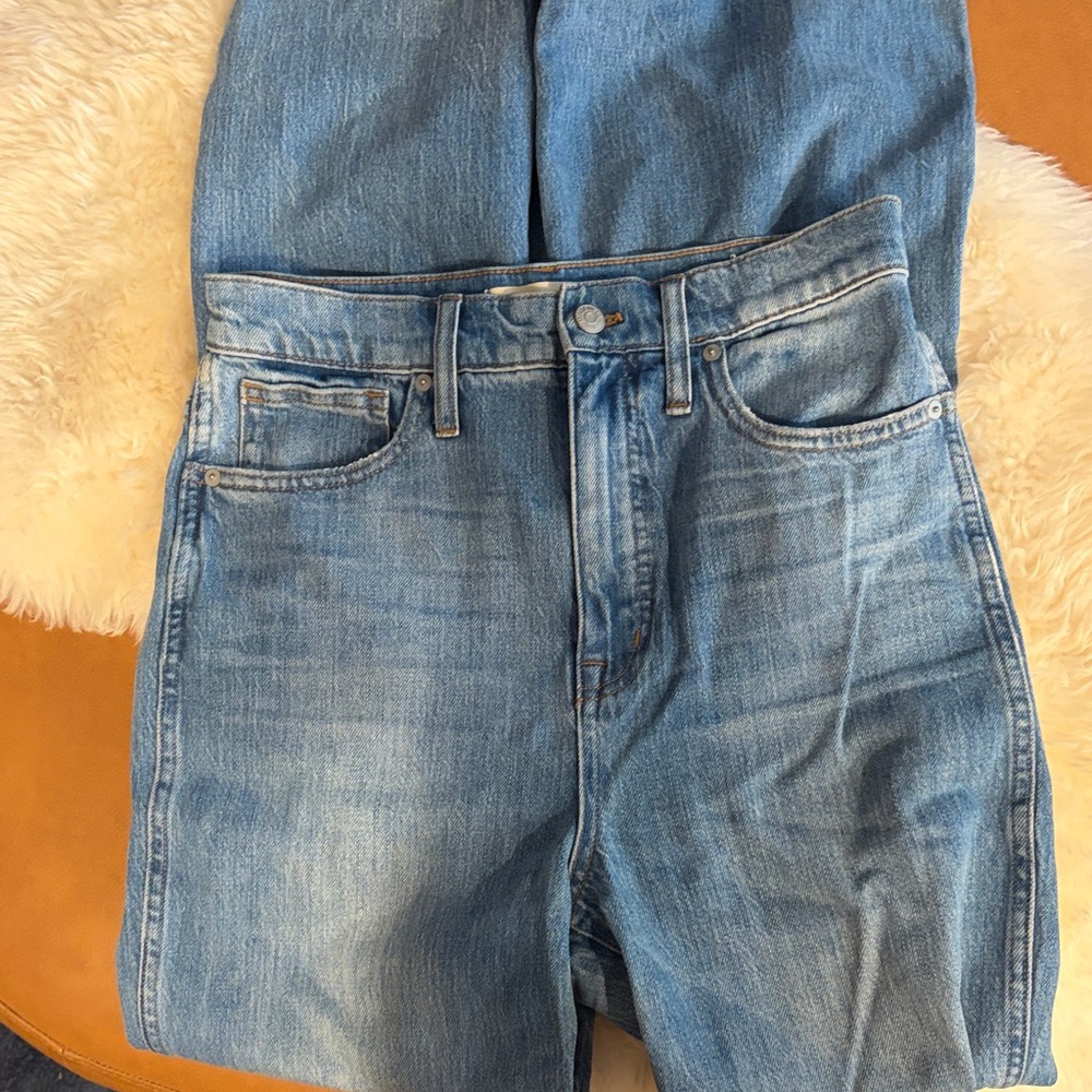 Madewell Classic Light Blue Flare Jeans, size 29